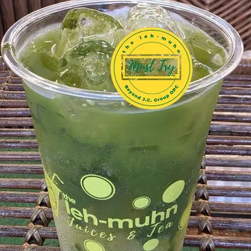 Sparkling leh-muhn matcha